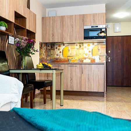 Triton Apartments In Varsó Kültér fotó